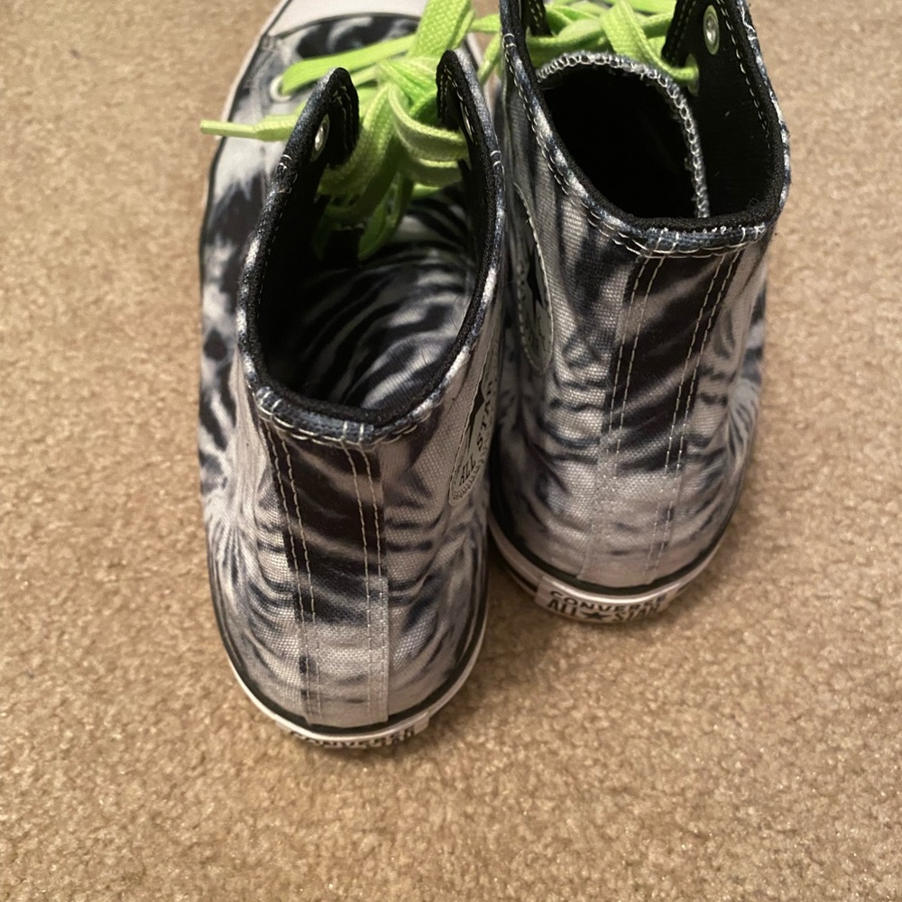 Converse Chuck Taylor - Picture 3 of 4